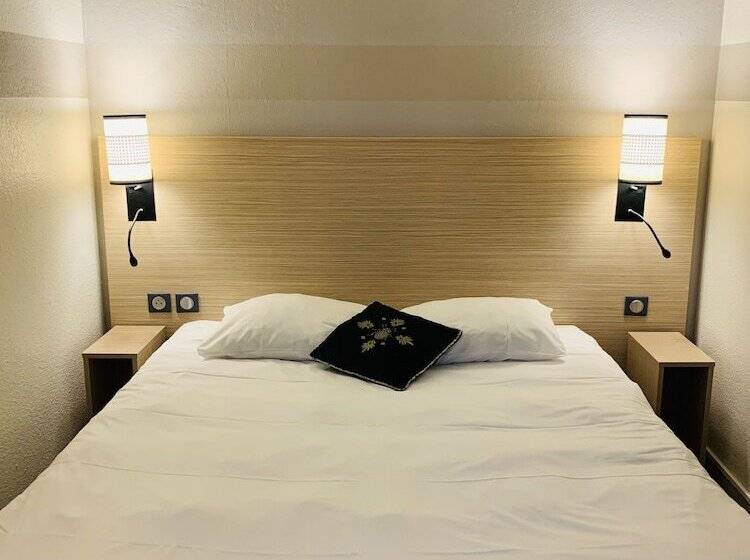 Номер Комфорт, Inn Design Dijon Sud