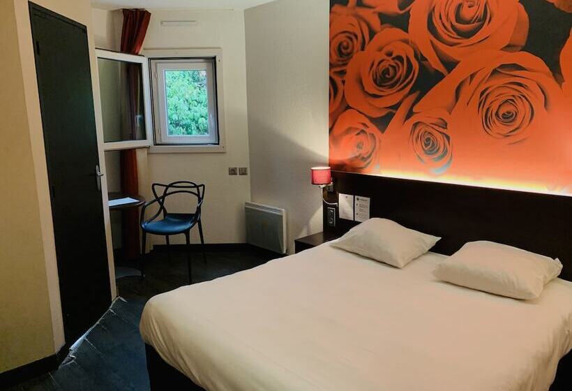 Номер Комфорт, Inn Design Dijon Sud