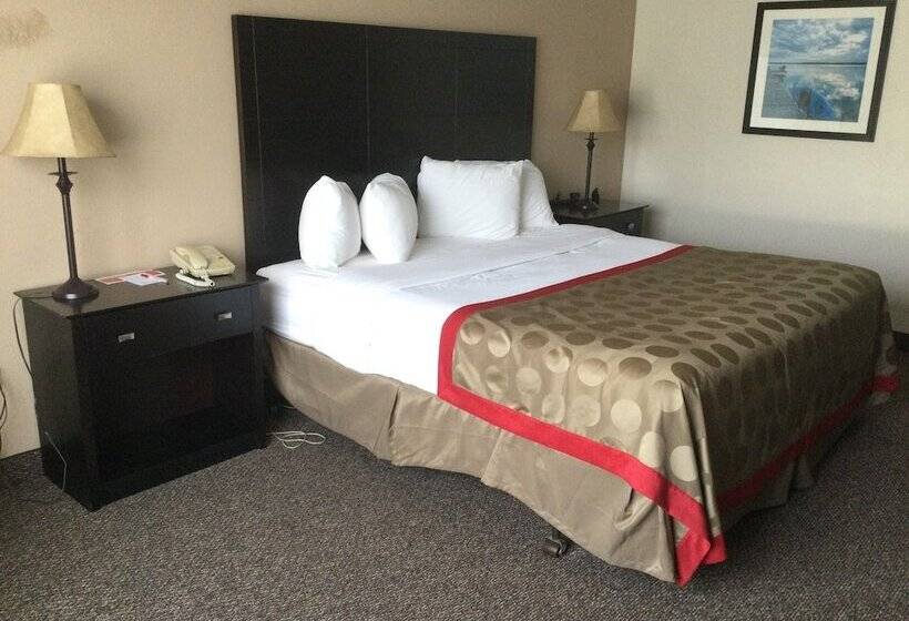 스탠다드 룸 더블 침대, Ramada By Wyndham Grayling Hotel & Conference Center