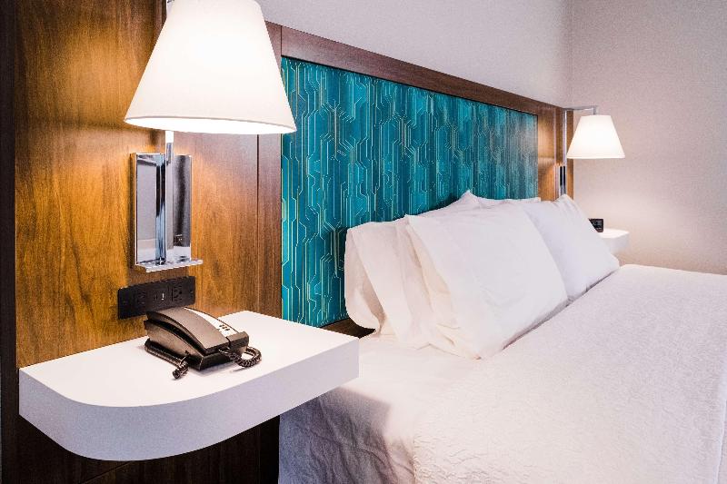 اتاق استاندارد با تخت بزرگ, Hampton Inn Rehoboth Beach