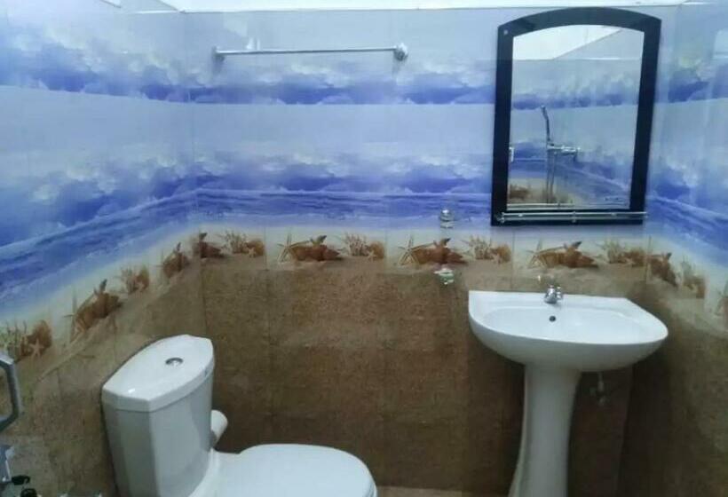 Номер Стандарт, Quench Inn