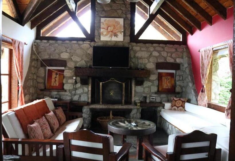 스탠다드 방갈로, Hosteria Las Garzas