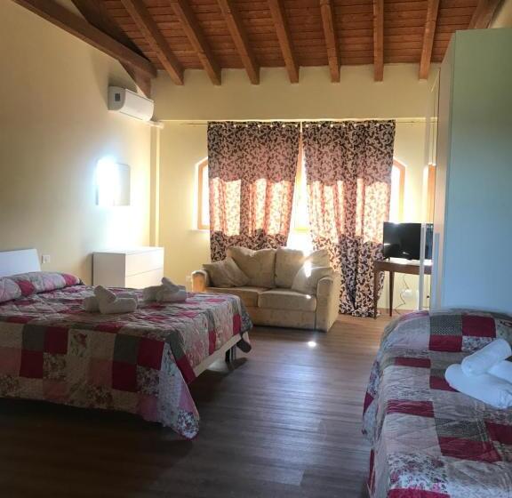 Номер Стандарт Трехместный, Agriturismo Mulino Bianco