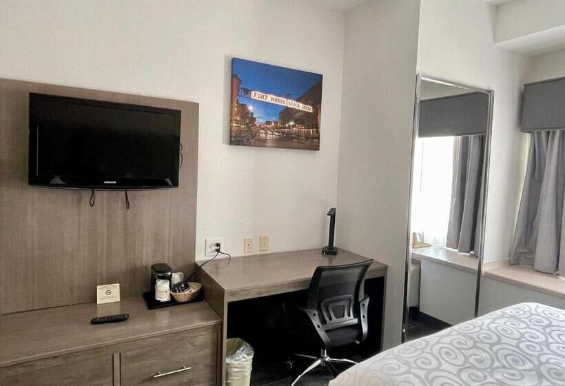 Номер Стандарт Кровать Кинг Адаптированный для Инвалидов, Best Western Roanoke Inn & Suites
