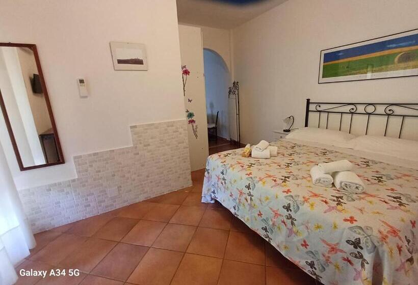 Номер Стандарт Трехместный, Agriturismo Bio Pian Dei Casali