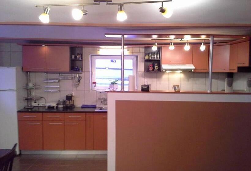آپارتمان 1 خوابه, Atia Residence