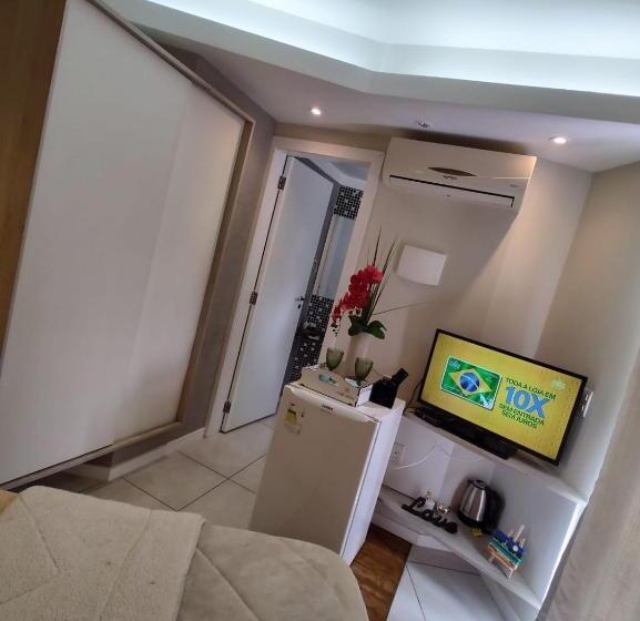 スイート, Bombinhas Guest House