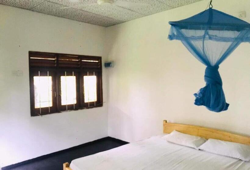 Номер Deluxe с Балконом, Nature Inn