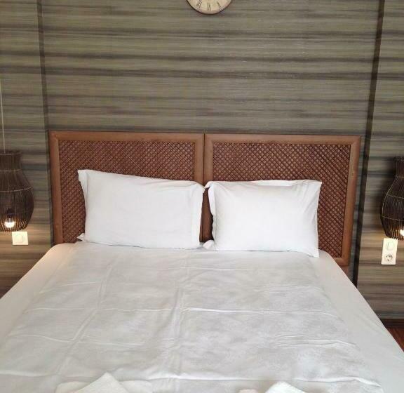デラックススタジオ, Guest Rooms Maria Luiza