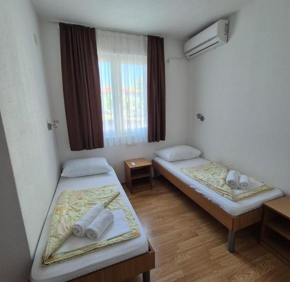 اتاق لوکس, Pansion Speranza Međugorje