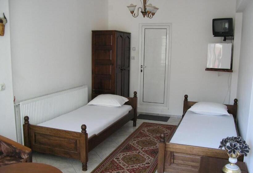 Номер Стандарт с Балконом, Guest House Diamant