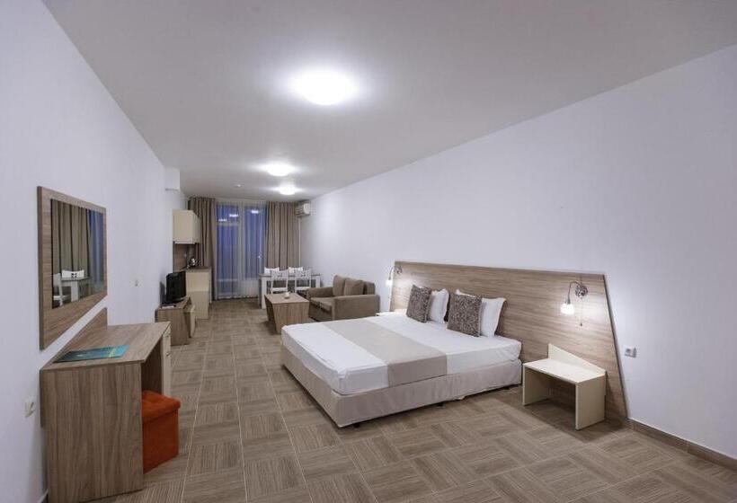 Студия Стандарт Вид на Море, Silver Beach Apart Complex