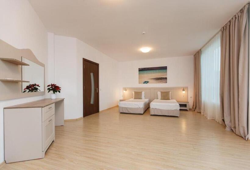 Апартаменты Deluxe 2 Спальни Вид на Море, Silver Beach Apart Complex