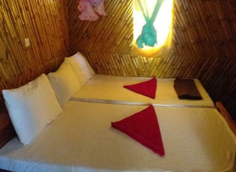 اتاق اکونومی, Scoop Cabana Kitesurfing