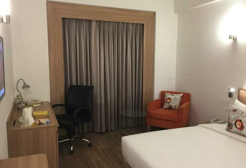 商务房间, Lemon Tree Hotel, Sector 60, Gurugram
