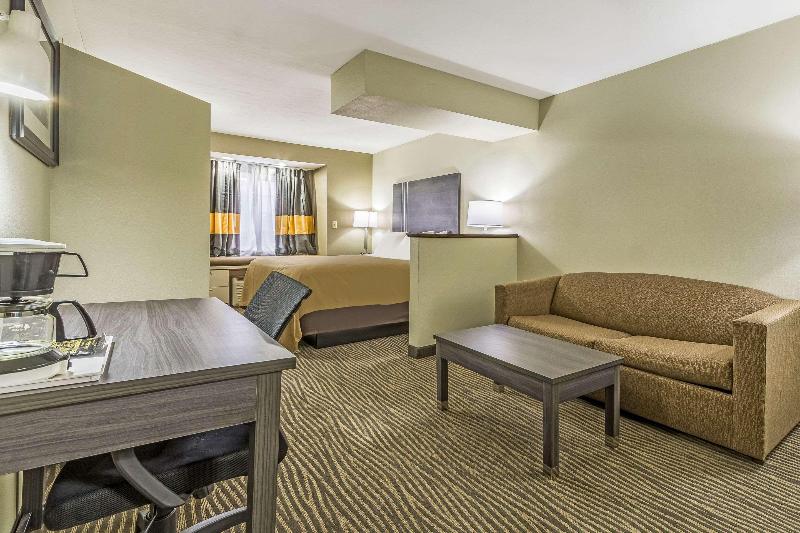 Люкс Кровать Кинг, Quality Inn & Suites North Lima  Boardman