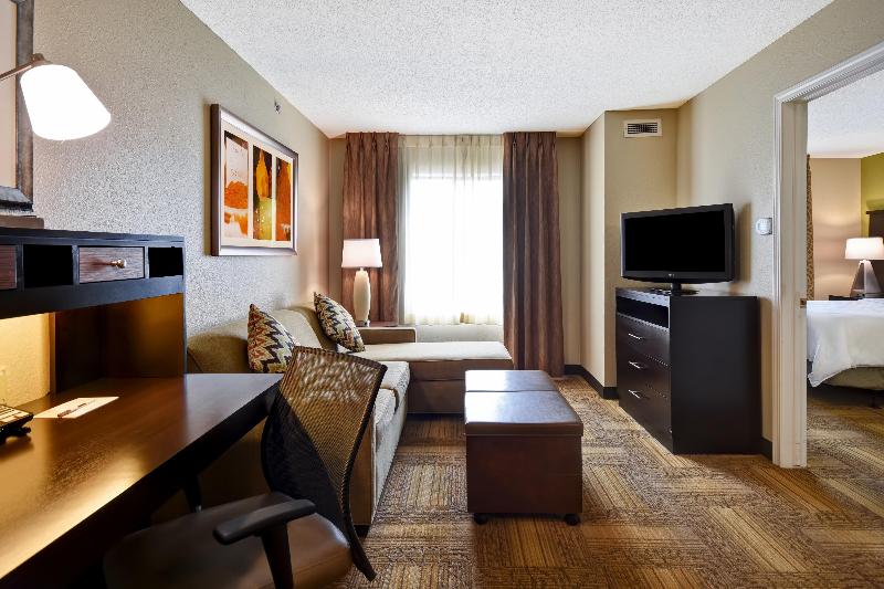 Люкс Кровать Кинг, Staybridge Suites Grand Rapids Kentwood, An Ihg