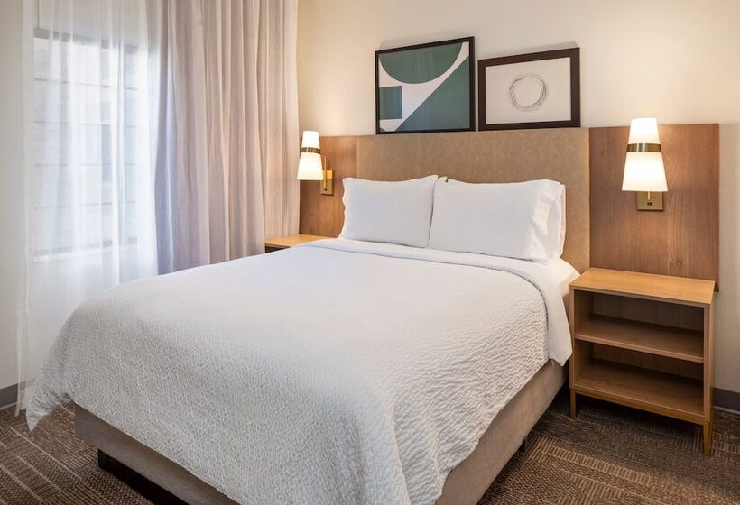 Люкс 2 Спальни, Staybridge Suites Minneapolis Maple Grove, An Ihg