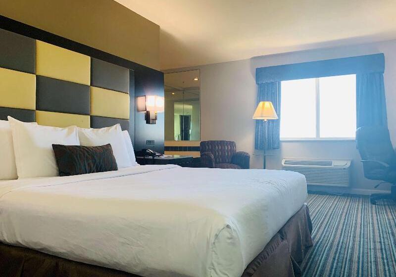 스위트 킹사이즈 침대, Surestay Plus Hotel By Best Western Redding