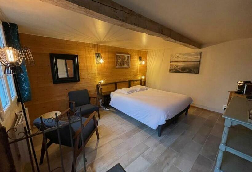 Номер Deluxe, Au Presbytère De Saigneville