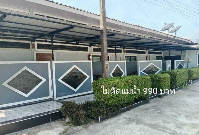 اتاق استاندارد با تخت بزرگ, Chaiyai River Front