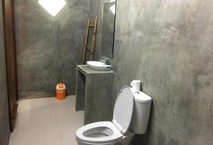 Номер Стандарт Трехместный, Watukarung Ristu Homestay
