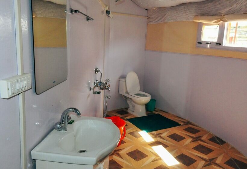 Comfort Tent, Pangong Sarai