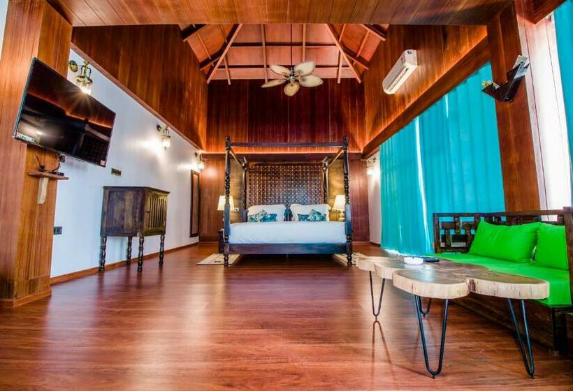 스위트, Symphony Summer Sands Beach Resort And Spa