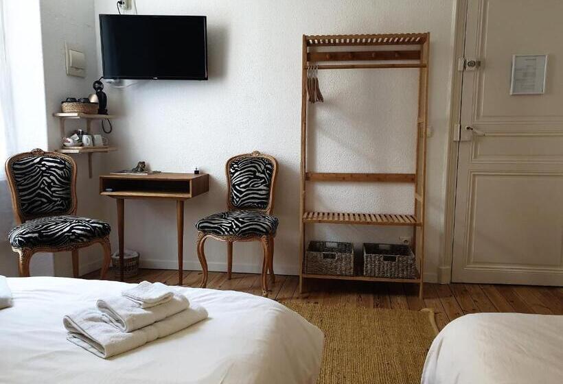 Трехместный Номер Комфорт, Chambres D Hôtes Et Gîtes  L Abri Sous Roche