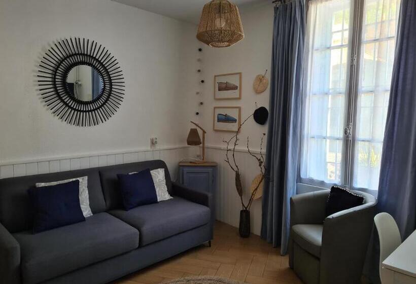 Студия Стандарт, Chambres D Hôtes Et Gîtes  L Abri Sous Roche