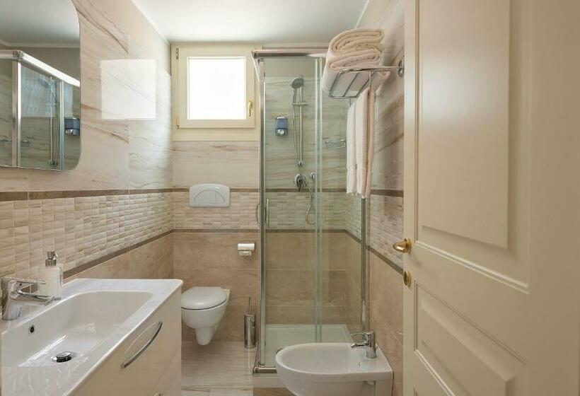 Номер Стандарт, Rome Airport Inn