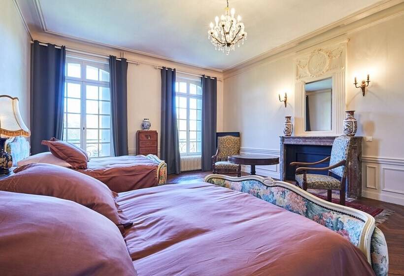 Люкс Комфорт, Chateau Des Monts