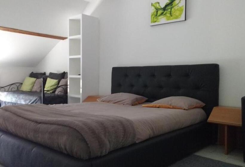 Номер Стандарт, Hôtel   Gîte De Pressins