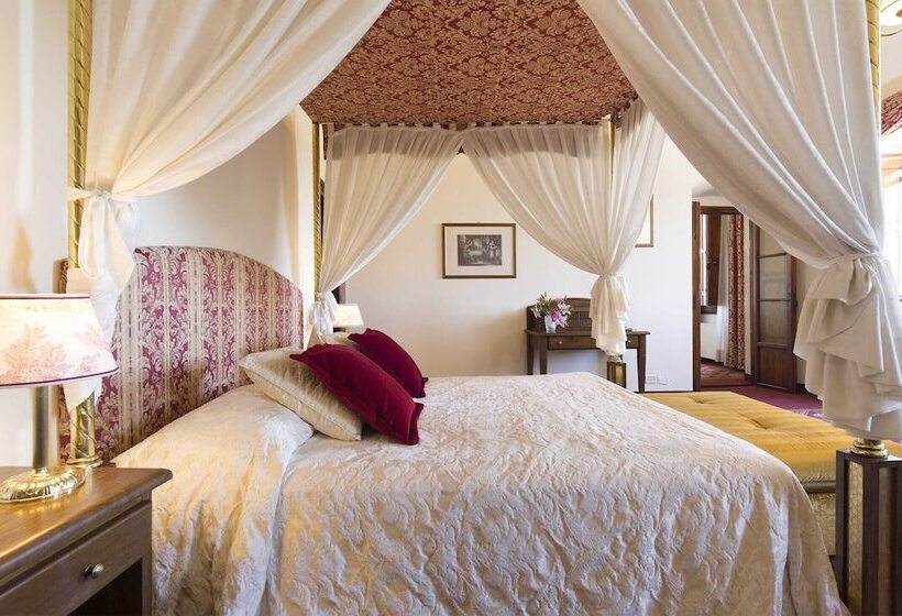 キングサイズベッドのスイートルーム, Villa Lecchi Hotel Wellness