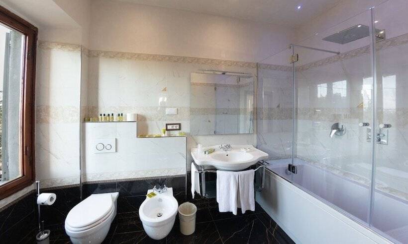 景色の見えるスイートルーム, Villa Lecchi Hotel Wellness