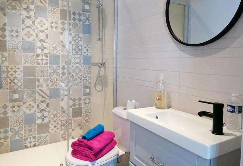 Standard Tent, Monchateau étoilé, Hébergement Insolite Avec Spa