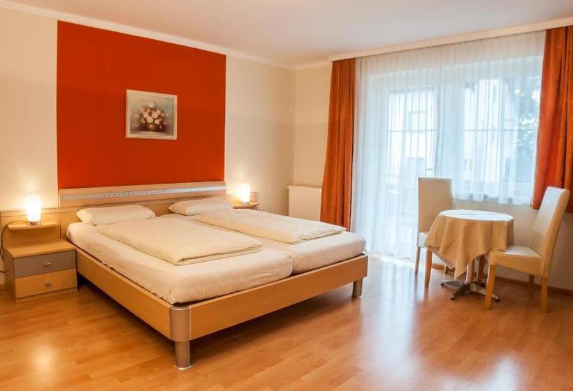 Апартаменты 2 Спальни, Waldpension Schiefling Am See