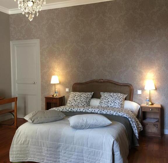 Семейный Номер Deluxe, Le Petit Château Des Cedres