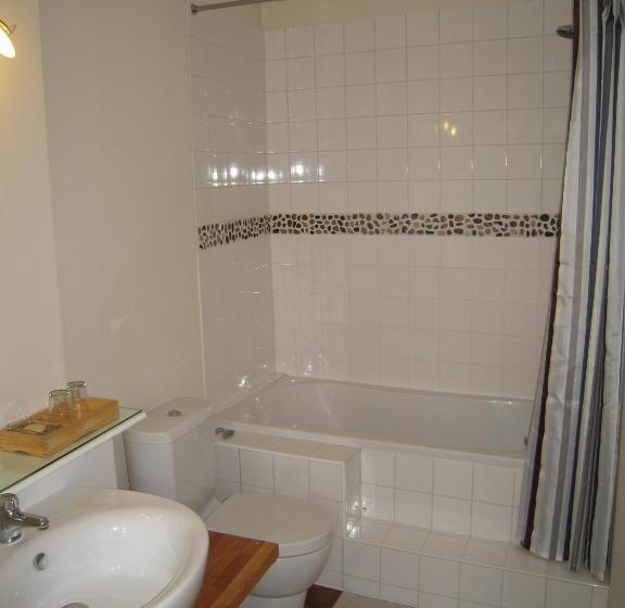 اتاق استاندارد, Bed&b La Ferme De L'ostrevent