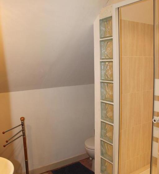 Номер Стандарт, A La Ferme De La Joie   Chambres D Hôtes