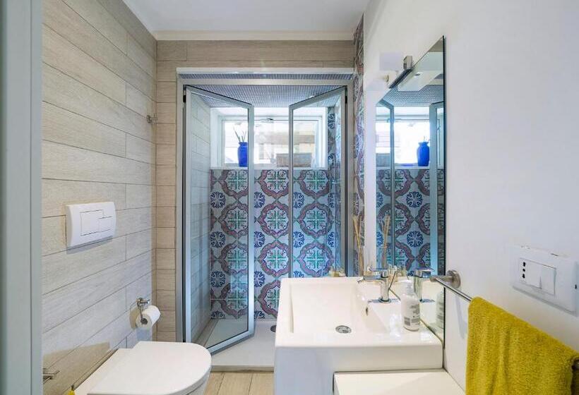 آپارتمان 1 خوابه با تراس, Isola Bella Infinity Suites