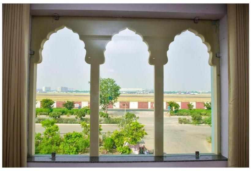 غرفة سوبيريور سرير كينج, Siddharsh Heritage