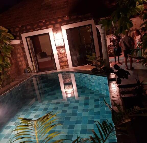Вилла с 1 спальней и бассейном, Marari Dreamz Homestay