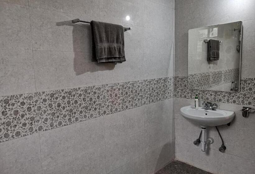Номер Executive, Indradhanush Hill Resort