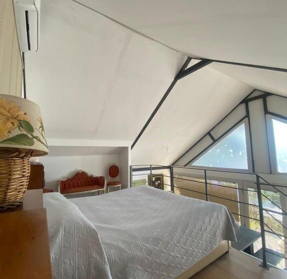 Полулюкс Вид на Бассейн, Agriturismo La Locanda Del Parco