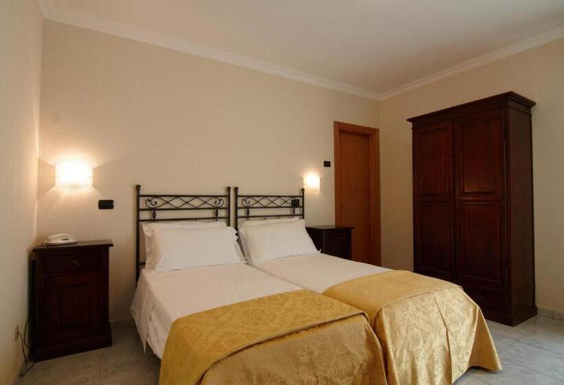 Четырехместный Номер Economy, Villa San Pietro
