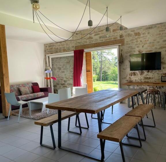 Дом 2 Спальни, Domaine Le Broual
