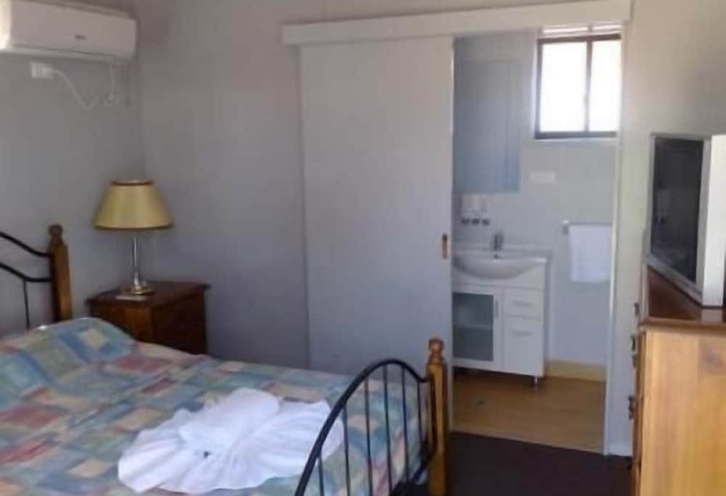 스탠다드 룸, Coal N Cattle Hotel Motel