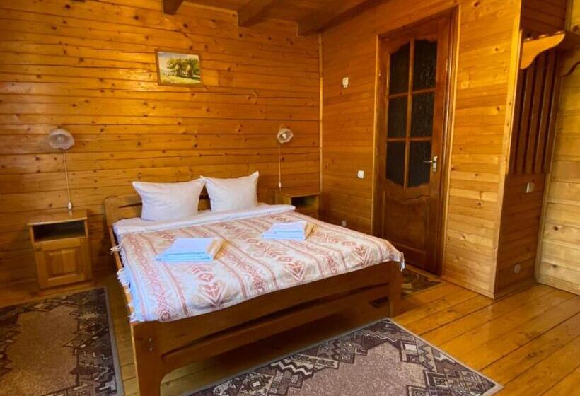 اتاق سوپریور, Edelweiss Carpathians Migovo