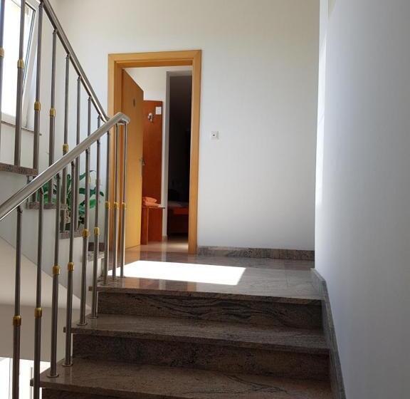 Люкс Семейный 2 Спальни, Guesthouse Villa Adria